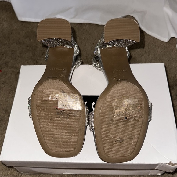 Silver sparkly block heels - size 7.5 almost brand new - Picture 5 of 6